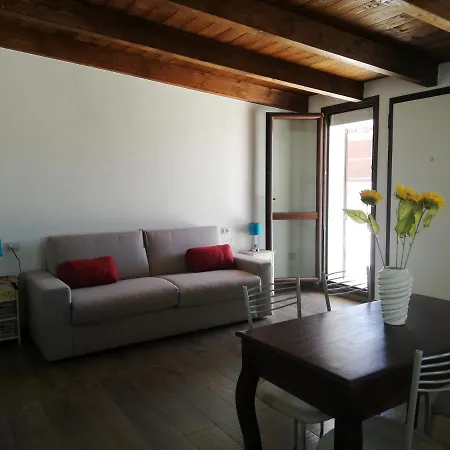 Tigellio Apartment-central-views-terrace Q6426 Apartment
