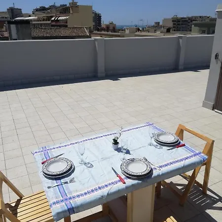 Tigellio Apartment-central-views-terrace Q6426 * Cagliari