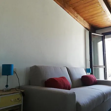 Tigellio Apartment-central-views-terrace Q6426